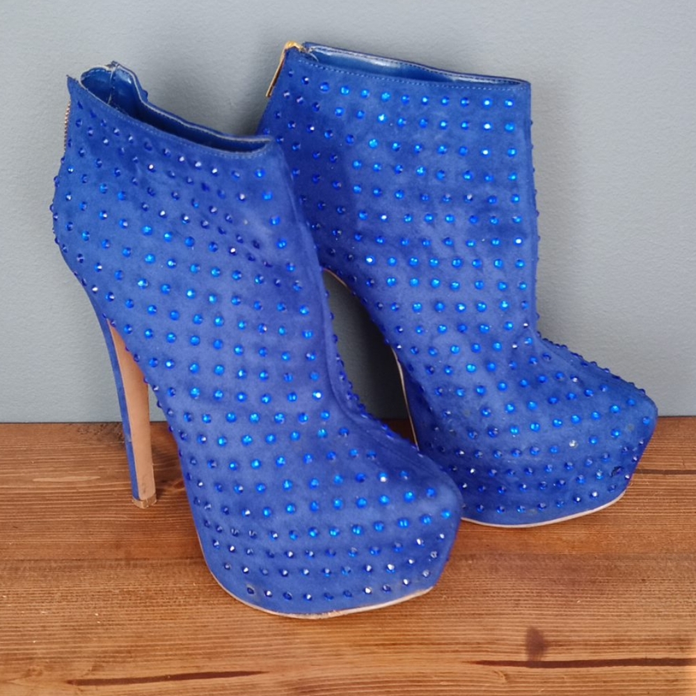 Wild pair booties